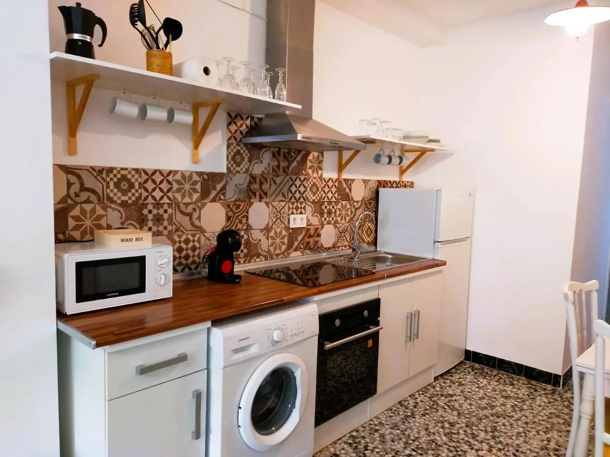 Apartamentos Fernando III El Santo Baeza 0*,