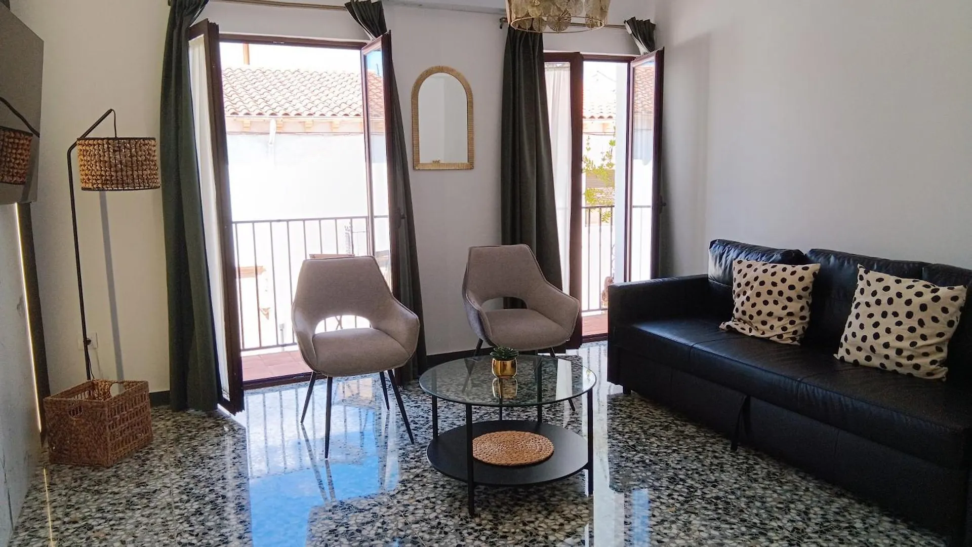Apartamentos Fernando III El Santo Baeza